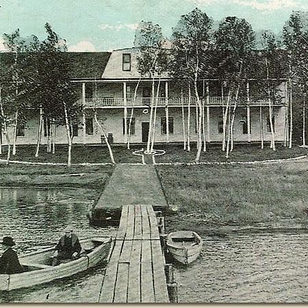 Historic Birch Lodge And Motel Trout Lake Extérieur photo